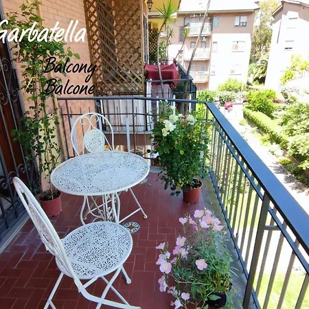 Appartamento Historical Garbatella- Entire Flat With Balcony Roma
