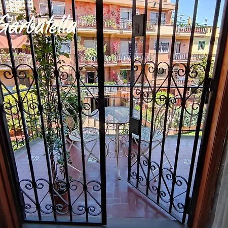 Appartamento Historical Garbatella- Entire Flat With Balcony