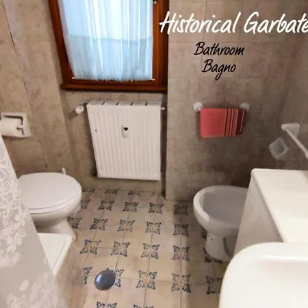 Historical Garbatella- Entire Flat With Balcony Appartamento